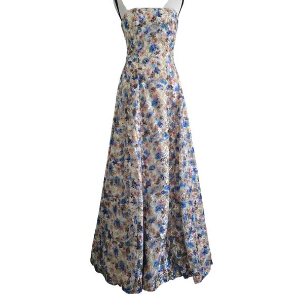 Alice + Olivia Dresses & Skirts - Alice + Olivia Strapless Floral Gown Dress Sz 4 Metallic Formal Evening Wedding